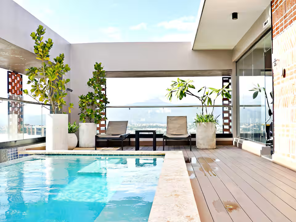 Rialto Elite Stay